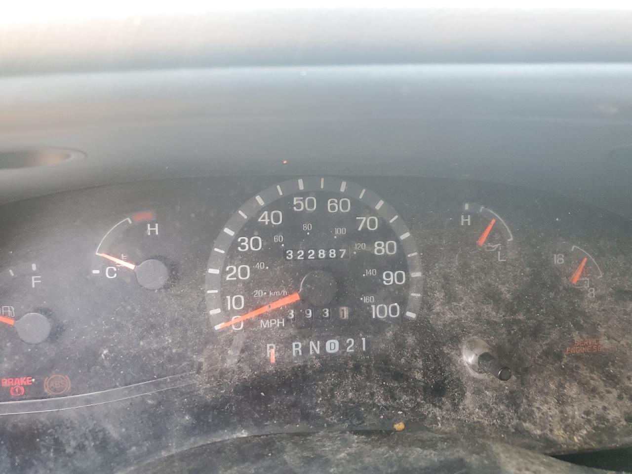 1FDRE14W52HB07137 2002 Ford Econoline E150 Van