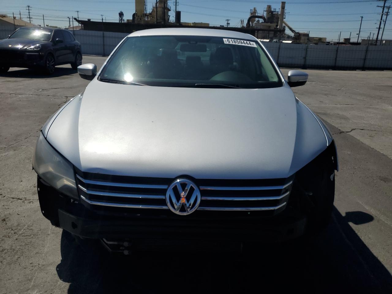 2014 Volkswagen Passat S vin: 1VWAT7A3XEC085719