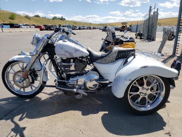 2016 HARLEY-DAVIDSON FLRT FREE 1HD1MCM1XGB851006