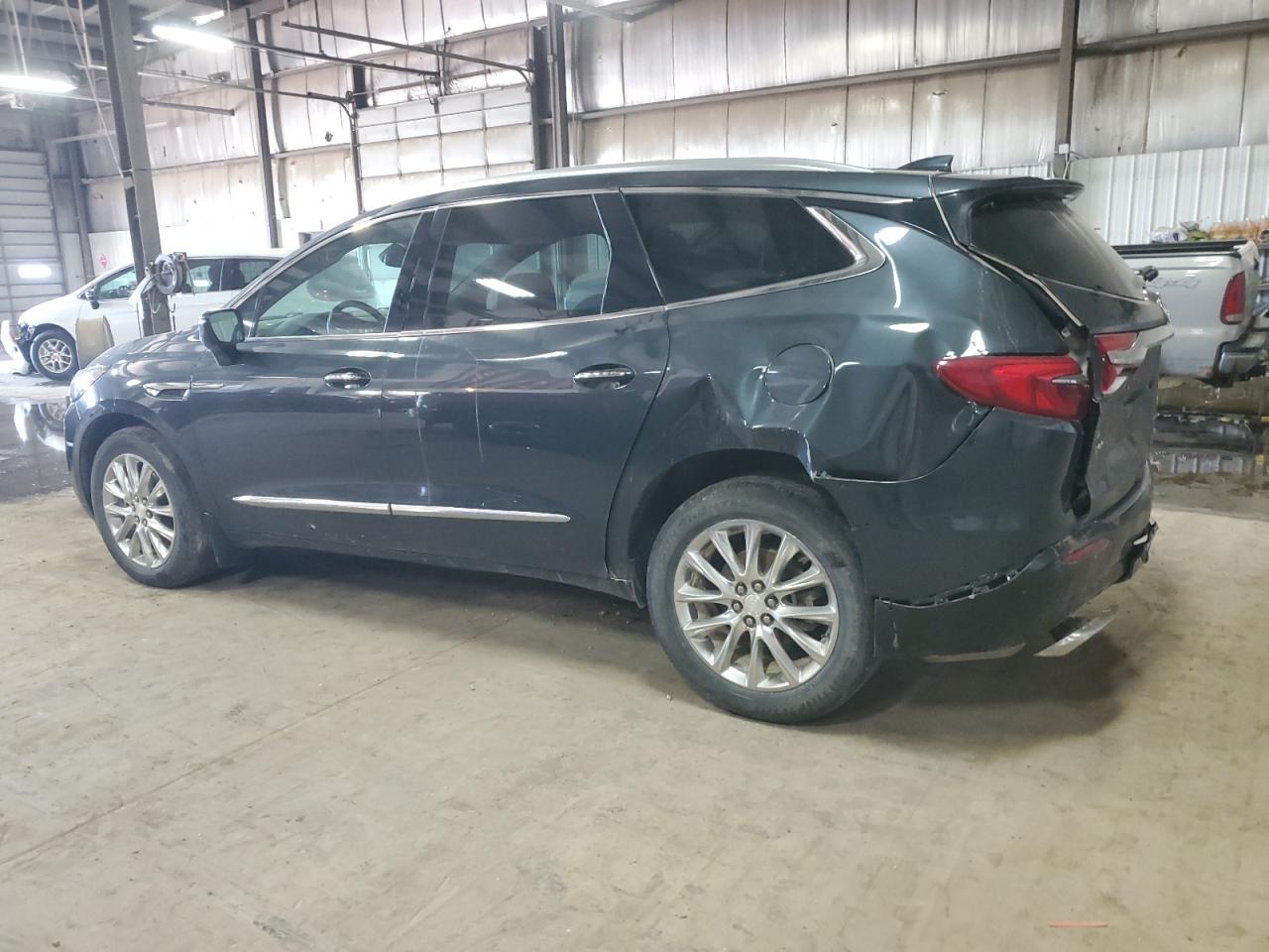 2018 Buick Enclave Premium vin: 5GAEVBKW8JJ221489