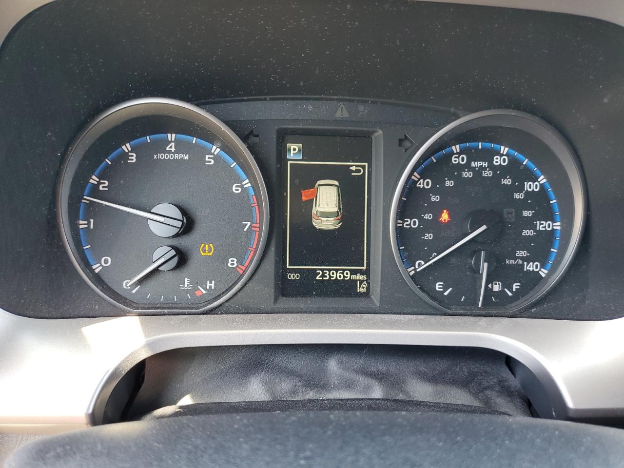 JTMBFREV2HD218655 2017 Toyota Rav4 Le