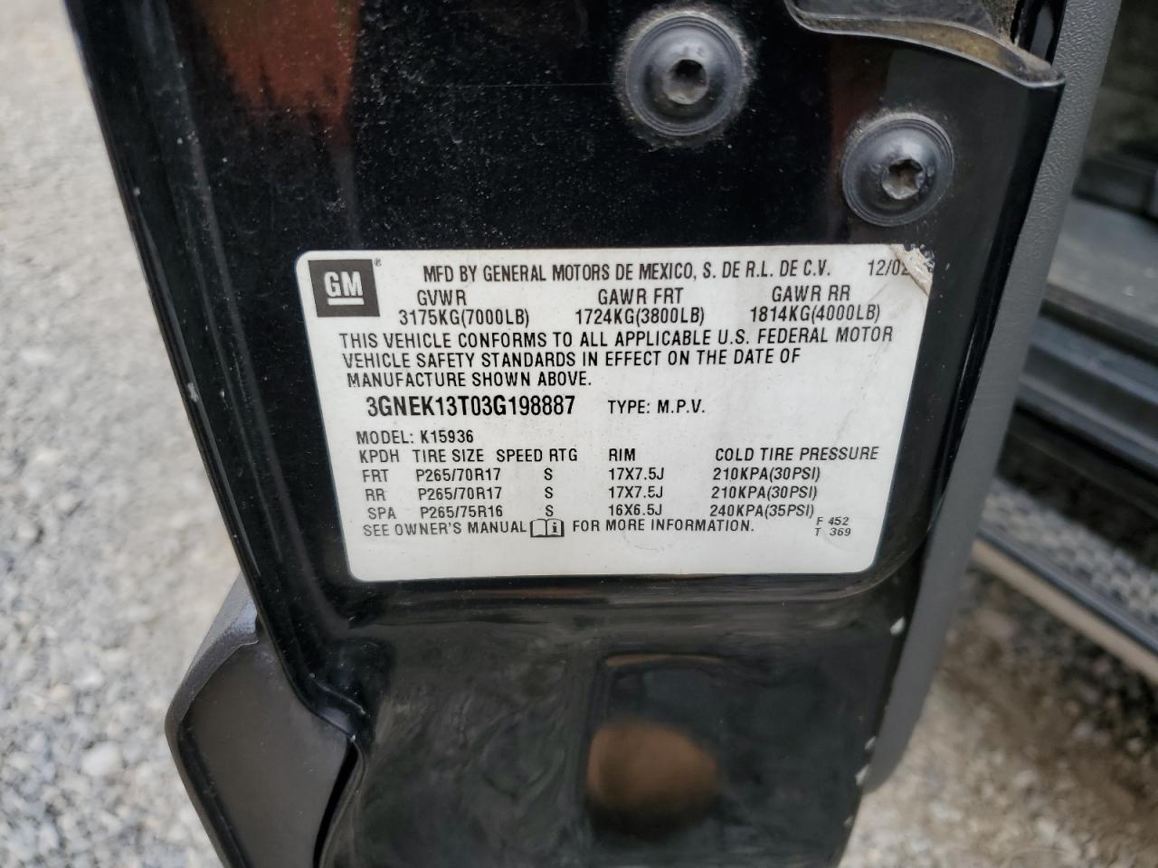 3GNEK13T03G198887 2003 Chevrolet Avalanche K1500