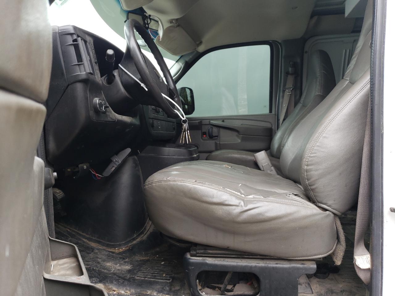 1GCGG25C681166909 2008 Chevrolet Express G2500