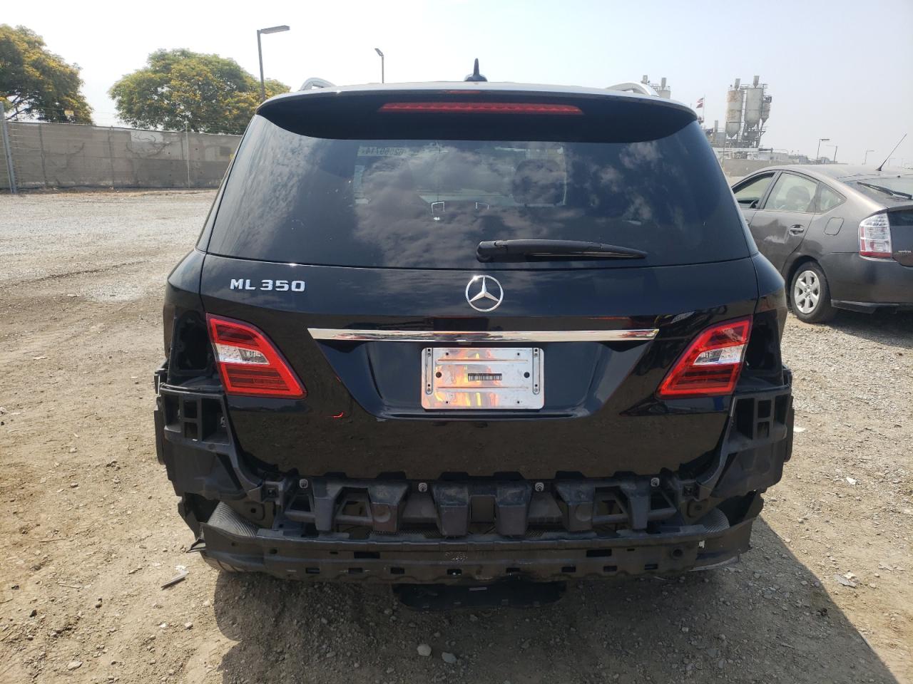 4JGDA5JB2EA303404 2014 Mercedes-Benz Ml 350