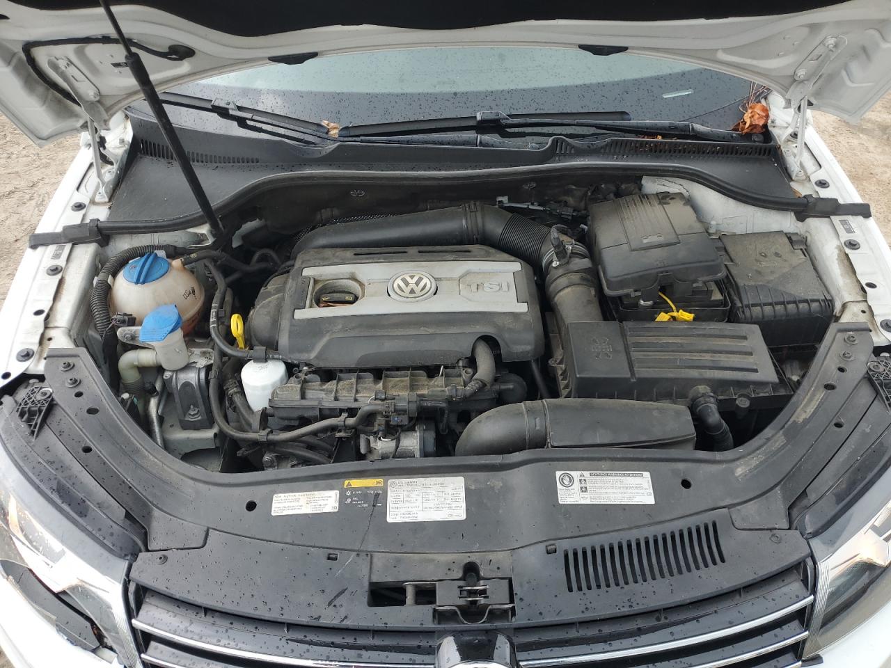 WVWBW8AH7FV004827 2015 Volkswagen Eos Komfort