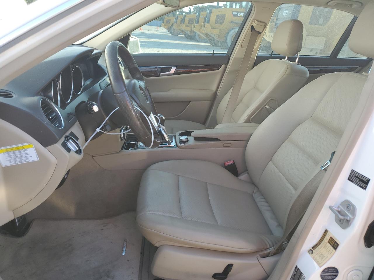 WDDGF4HB8DR269431 2013 Mercedes-Benz C 250