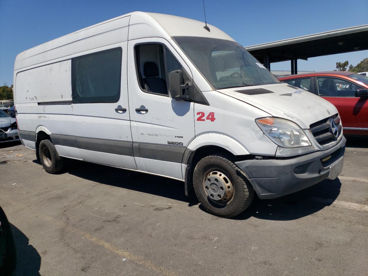 Lot #2953150673 2008 DODGE SPRINTER 3