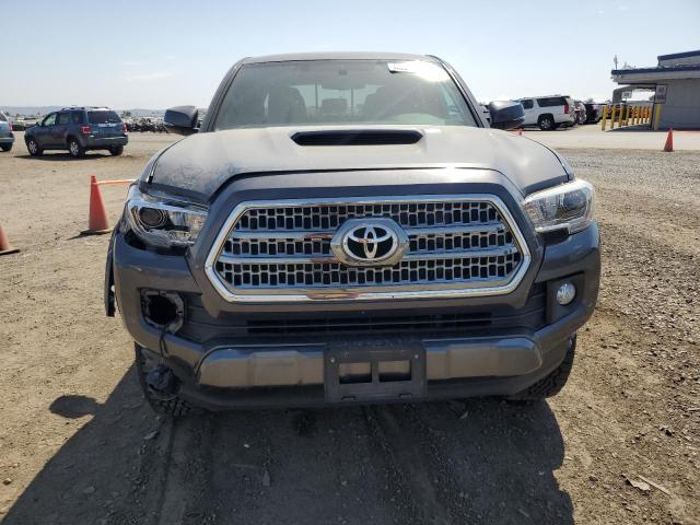 2017 Toyota Tacoma - Image 5