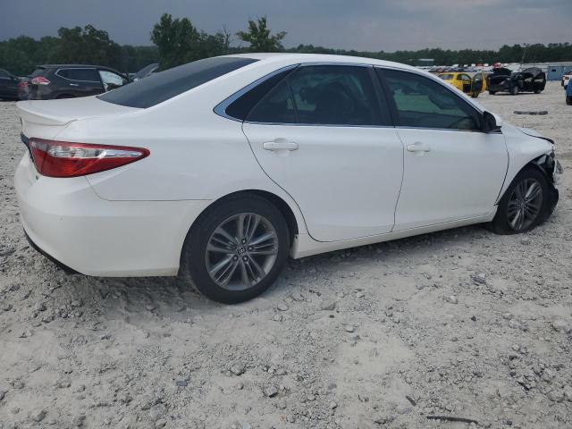 VIN 4T1BF1FK0FU006884 2015 Toyota Camry, LE no.3