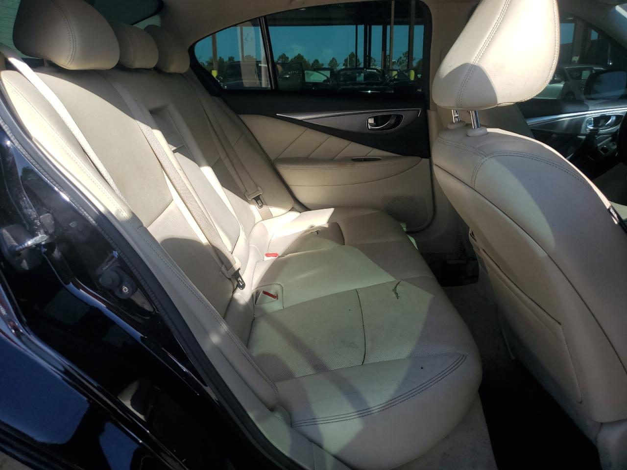 JN1BV7AP2FM330757 2015 Infiniti Q50 Base