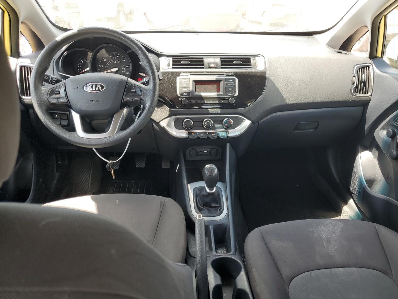 KNADM4A30G6663661 2016 Kia Rio Lx