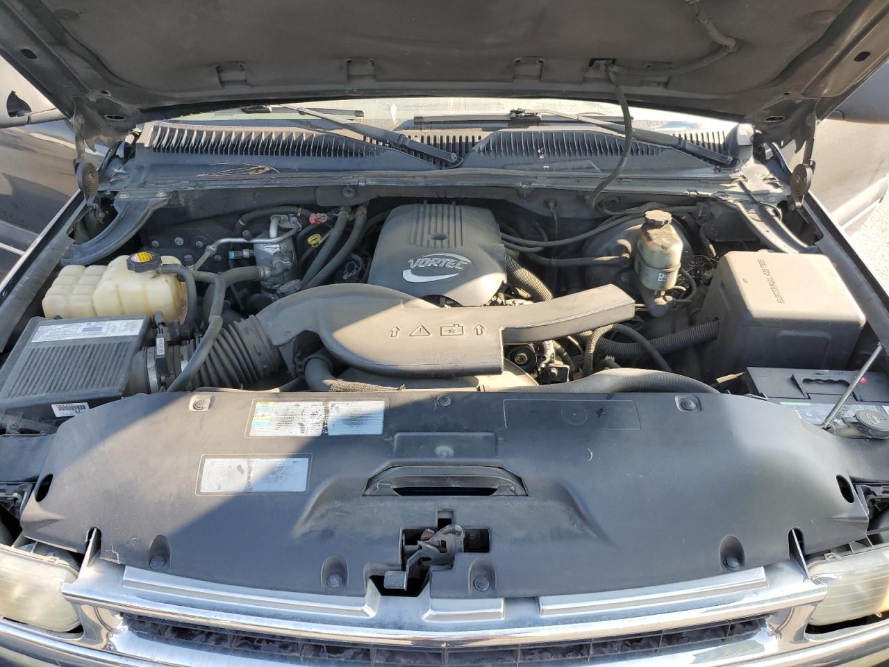 1GNEC13T72R120652 2002 Chevrolet Tahoe C1500