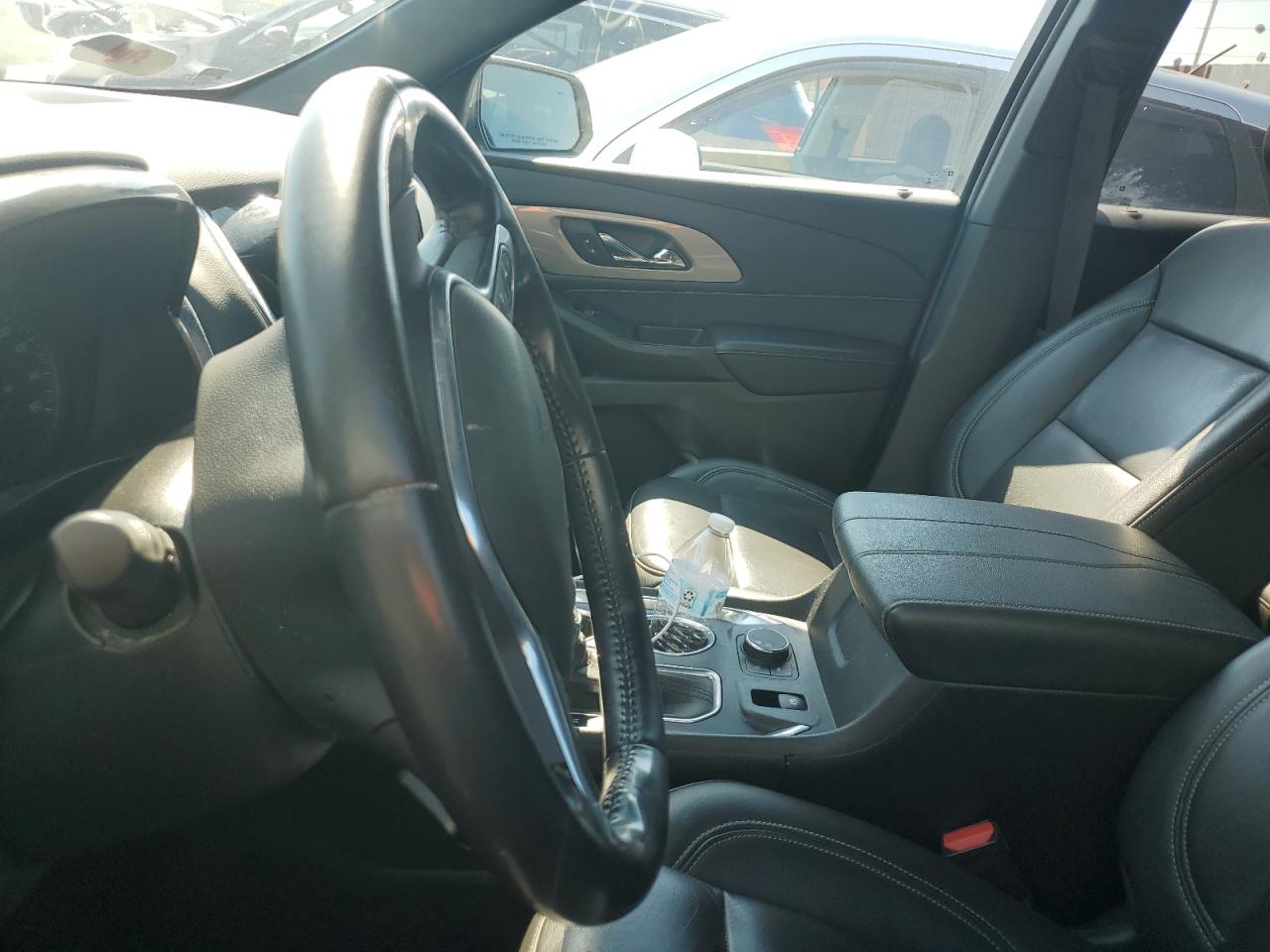 1GNERHKW6NJ112032 2022 Chevrolet Traverse Lt