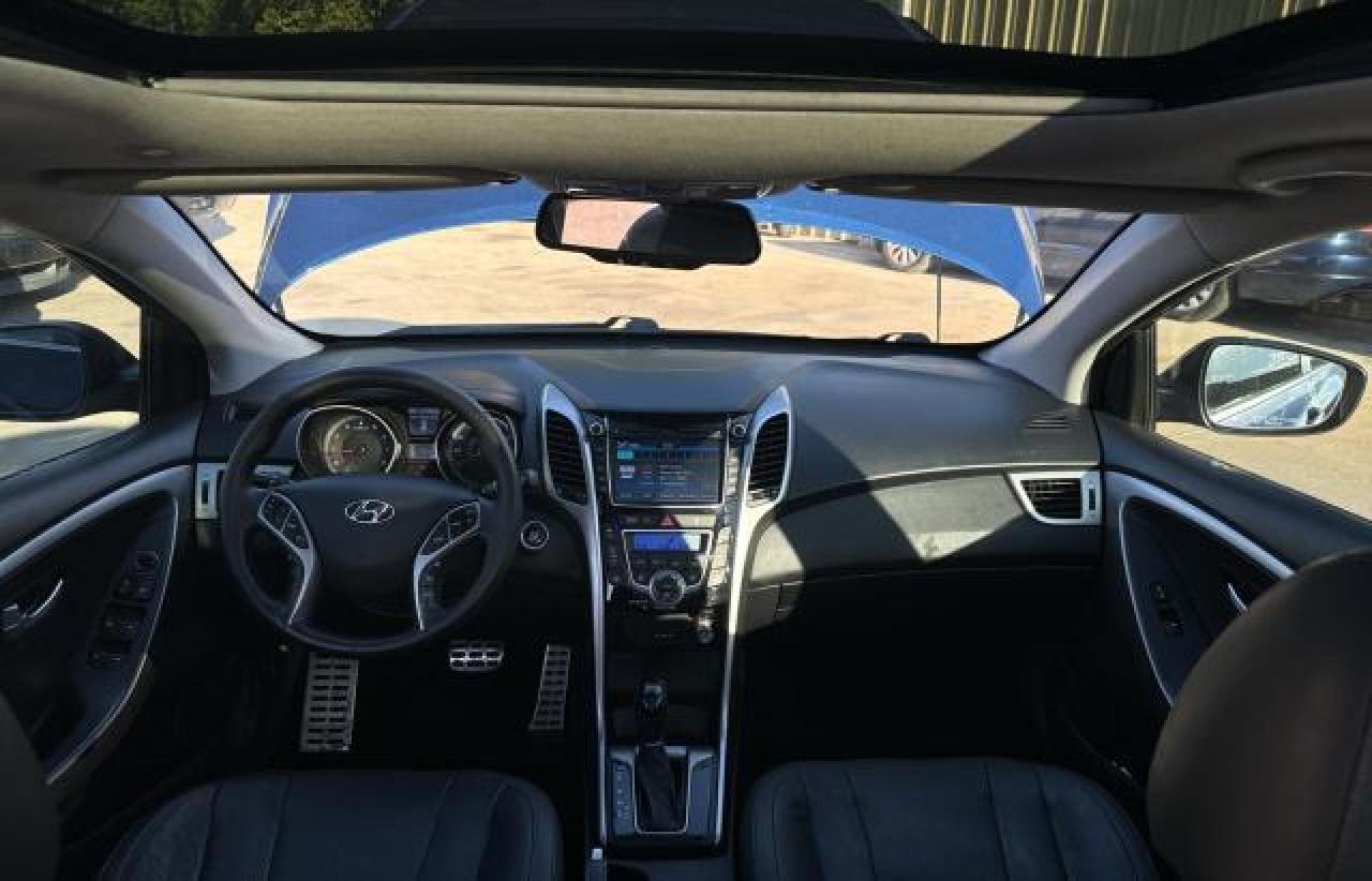 2013 Hyundai Elantra Gt vin: KMHD35LEXDU092869