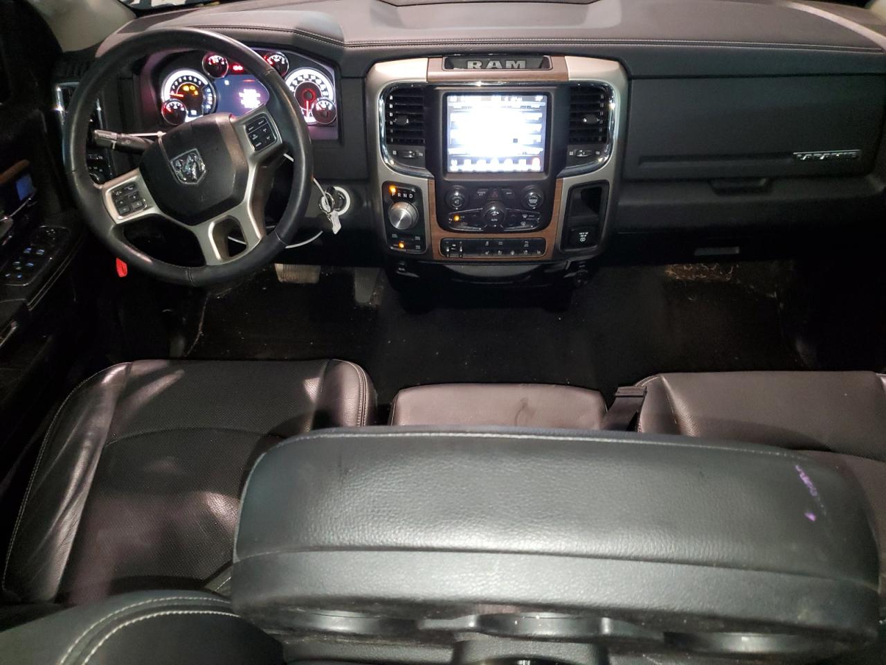 1C6RR7VT5GS211905 2016 Ram 1500 Laramie