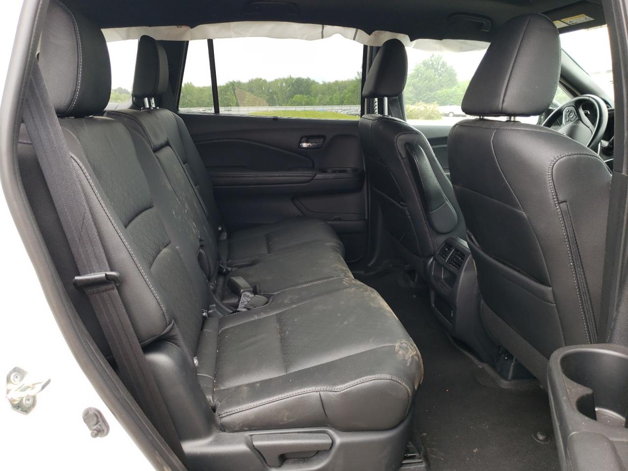 5FNYF8H50KB028708 2019 Honda Passport Exl