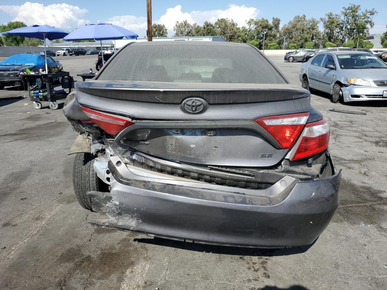 2016 Toyota Camry Le vin: 4T1BF1FK1GU223667