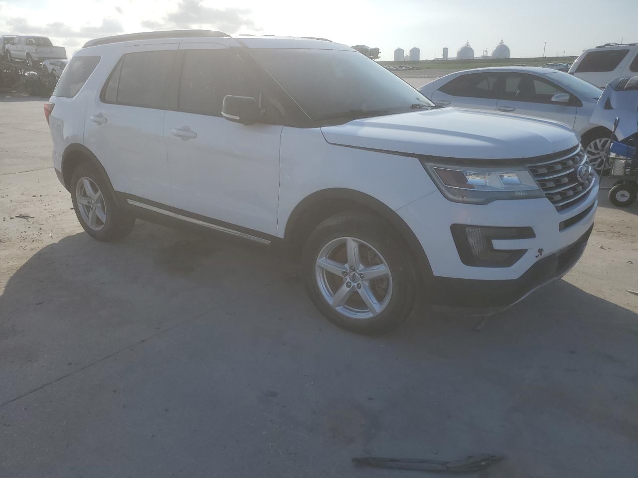 Lot #2869739004 2016 FORD EXPLORER X