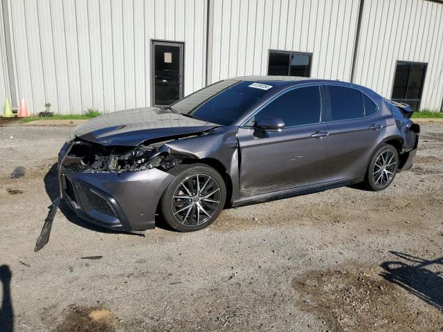 VIN 4T1T11AK0NU668764 2022 Toyota Camry, SE no.1