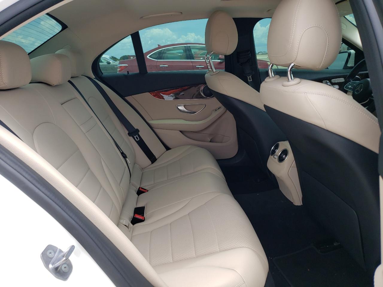 55SWF8DBXKU288339 2019 Mercedes-Benz C 300