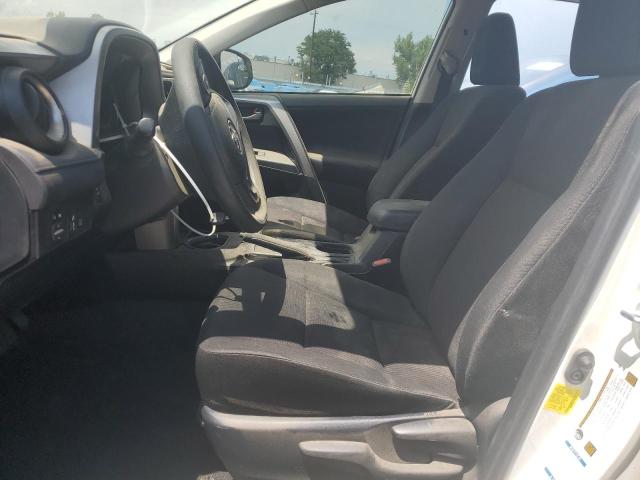 2018 TOYOTA RAV4 LE - JTMBFREV7JJ192402