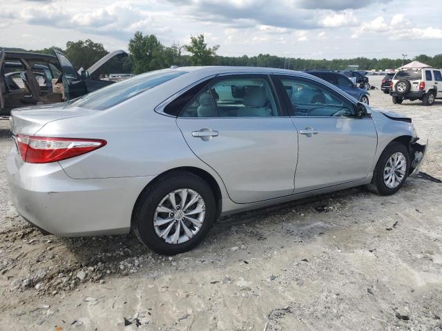 VIN 4T4BF1FK5GR546304 2016 Toyota Camry, LE no.3