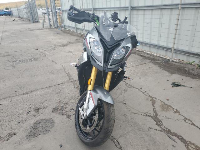 2016 BMW S 1000 XR WB10D1301GZ463290