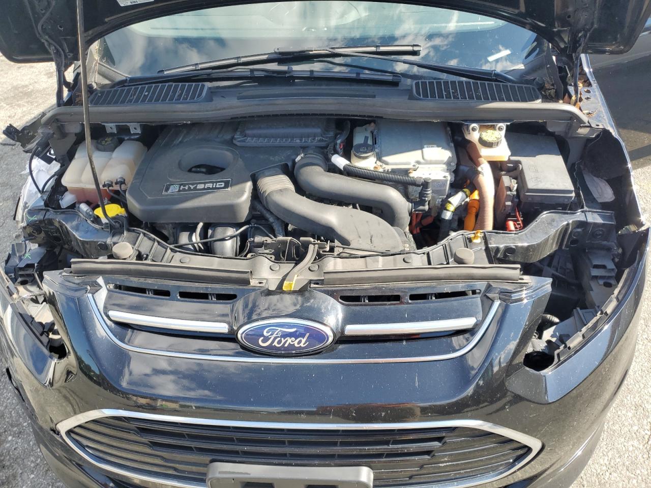 1FADP5AU2HL109233 2017 Ford C-Max Se