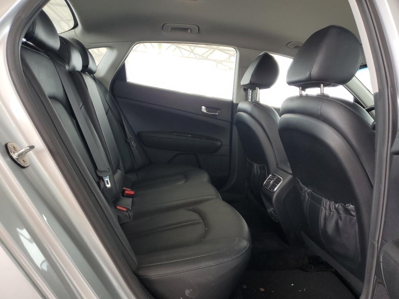 5XXGU4L31JG204399 2018 Kia Optima Ex