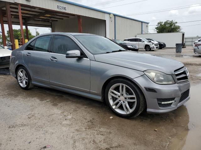 VIN WDDGF4HB2EA942066 2014 Mercedes-Benz C-Class, 250 no.4