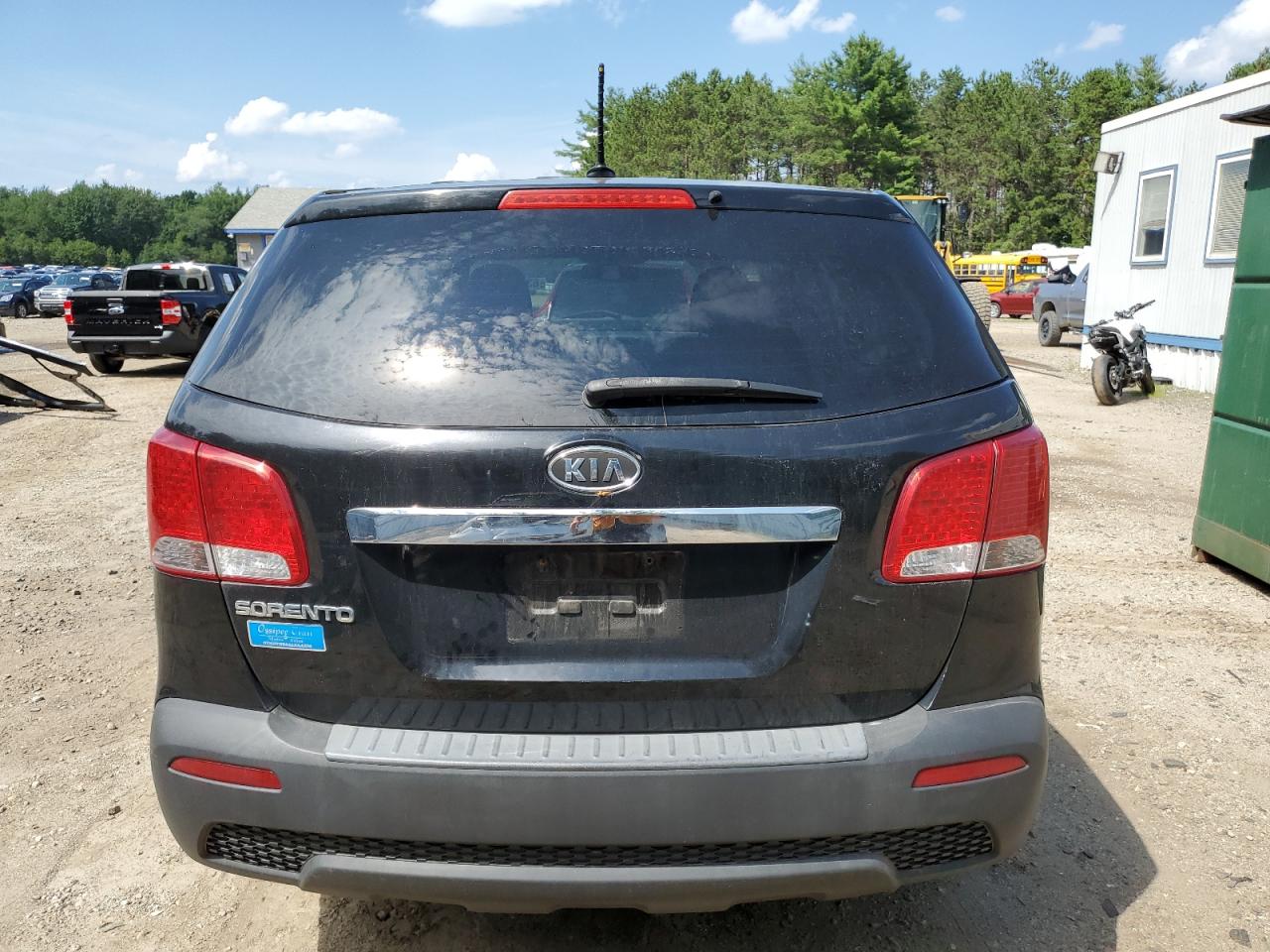 2012 Kia Sorento Base vin: 5XYKTCA6XCG217039