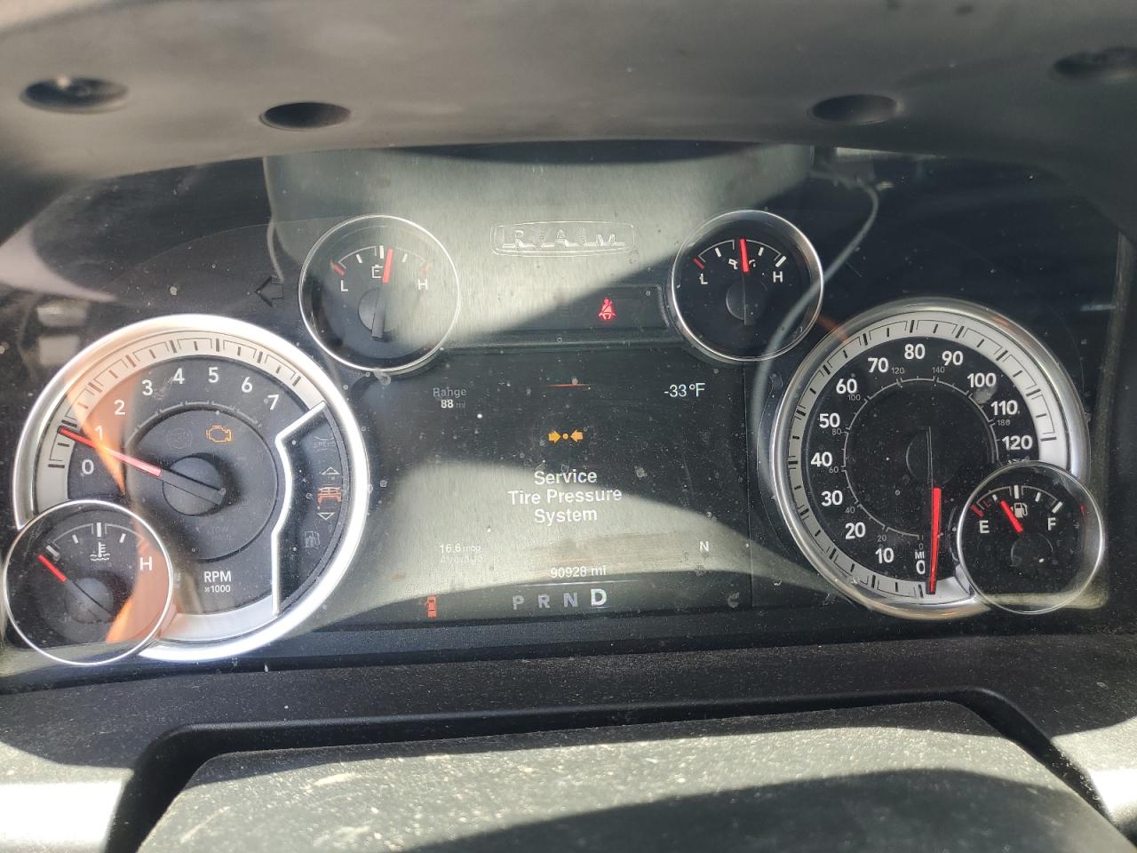 1C6RR6TT1KS721965 2019 Ram 1500 Classic Slt