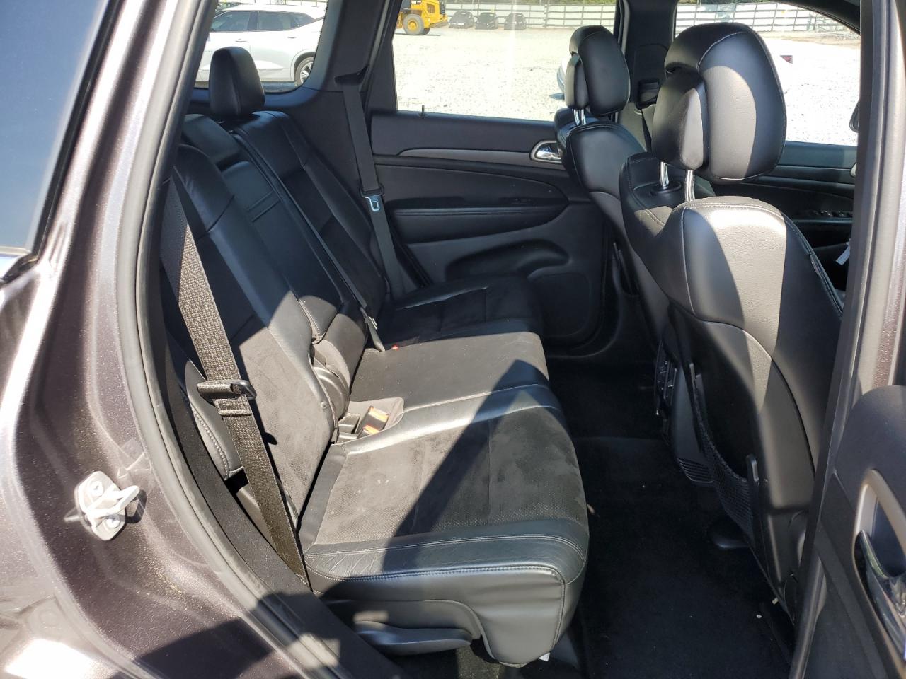 1C4RJFAG0FC767227 2015 Jeep Grand Cherokee Laredo