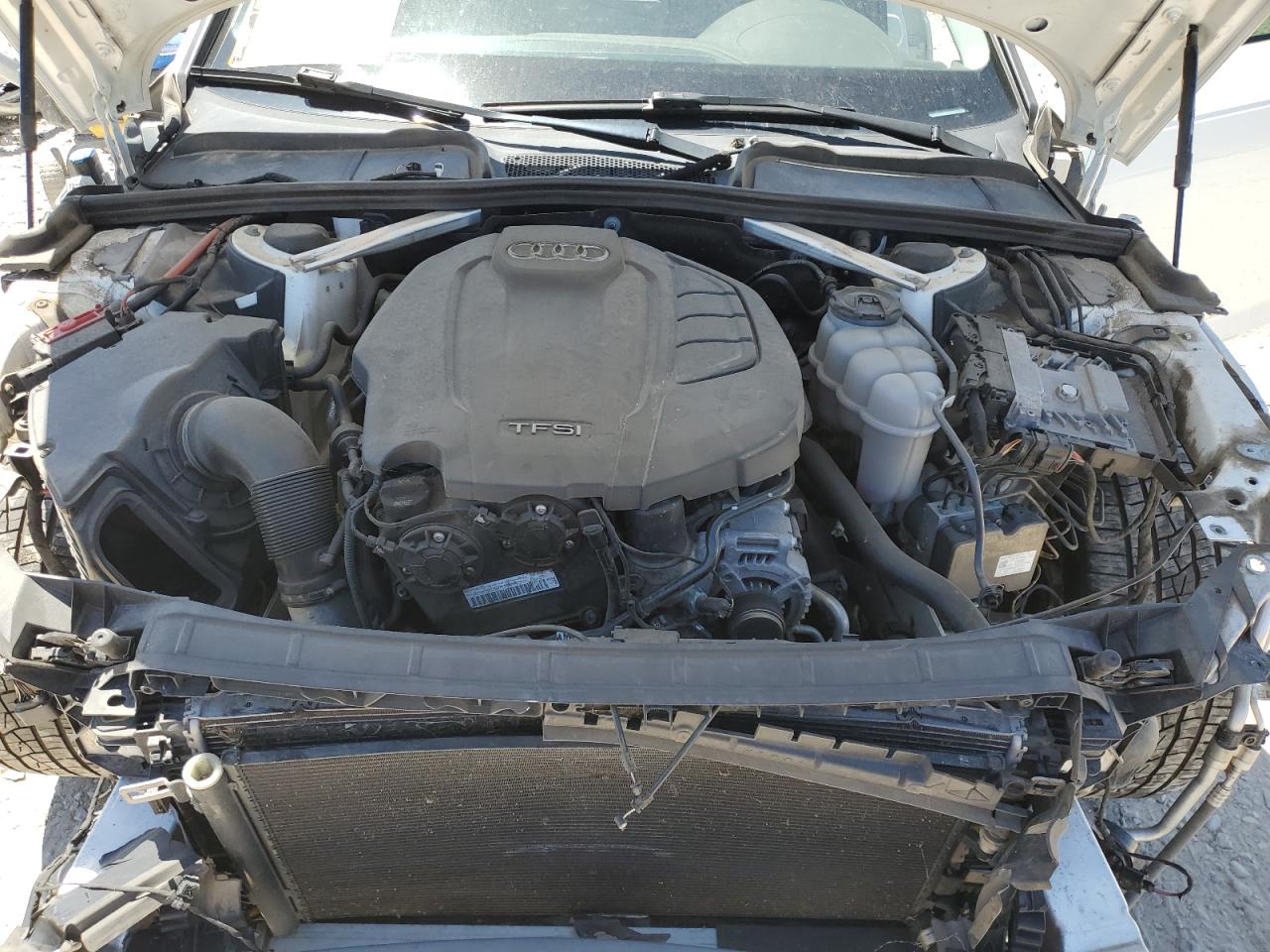 WAUDNAF43HN054861 2017 Audi A4 Premium