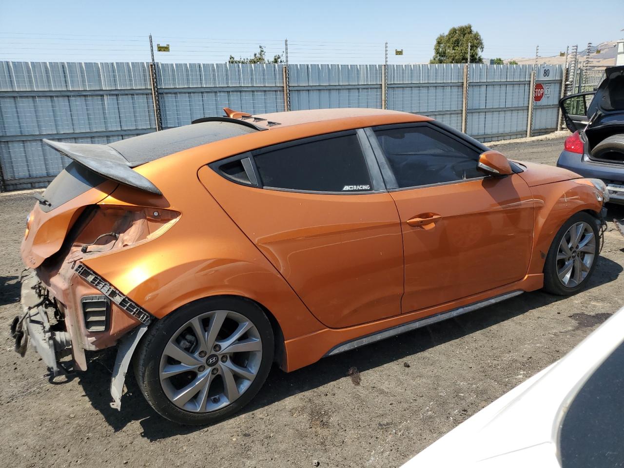 KMHTC6AE9DU136073 2013 Hyundai Veloster Turbo