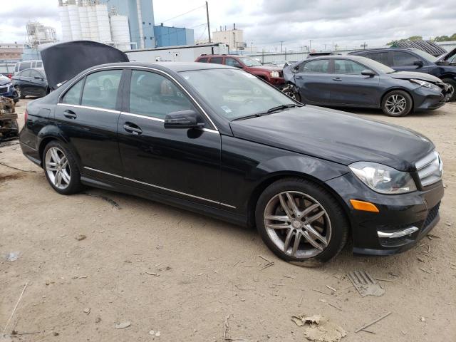 VIN WDDGF8ABXDG073939 2013 Mercedes-Benz C-Class, 3... no.4