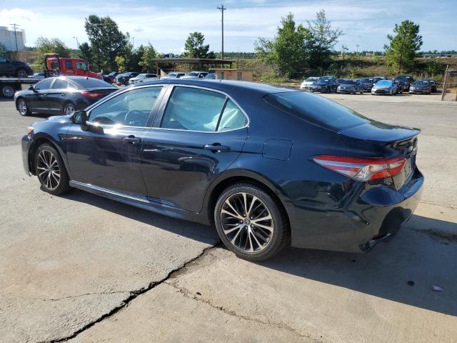 VIN 4T1B11HK0JU581698 2018 Toyota Camry, L no.2