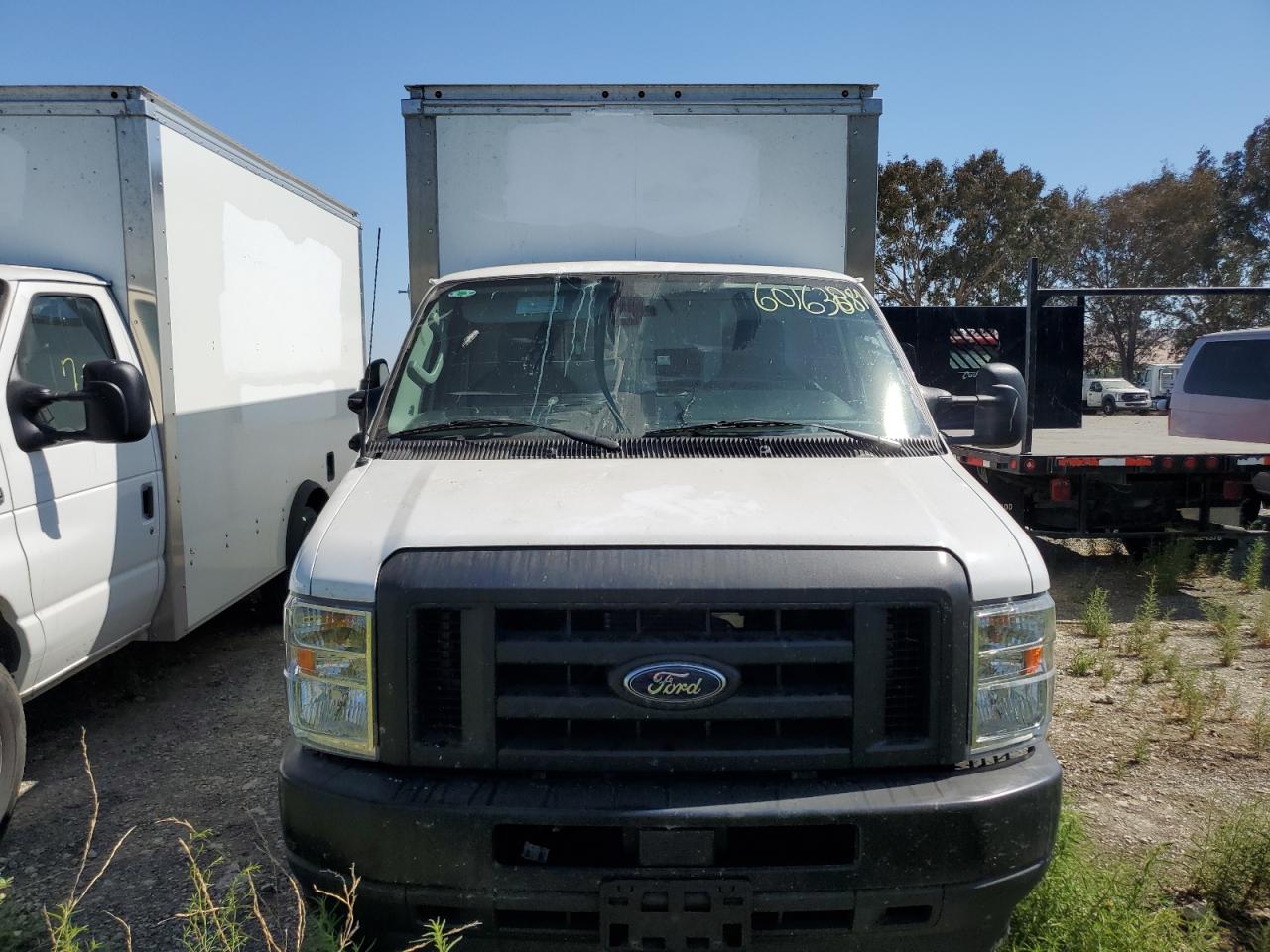 Lot #2711232935 2023 FORD ECONOLINE