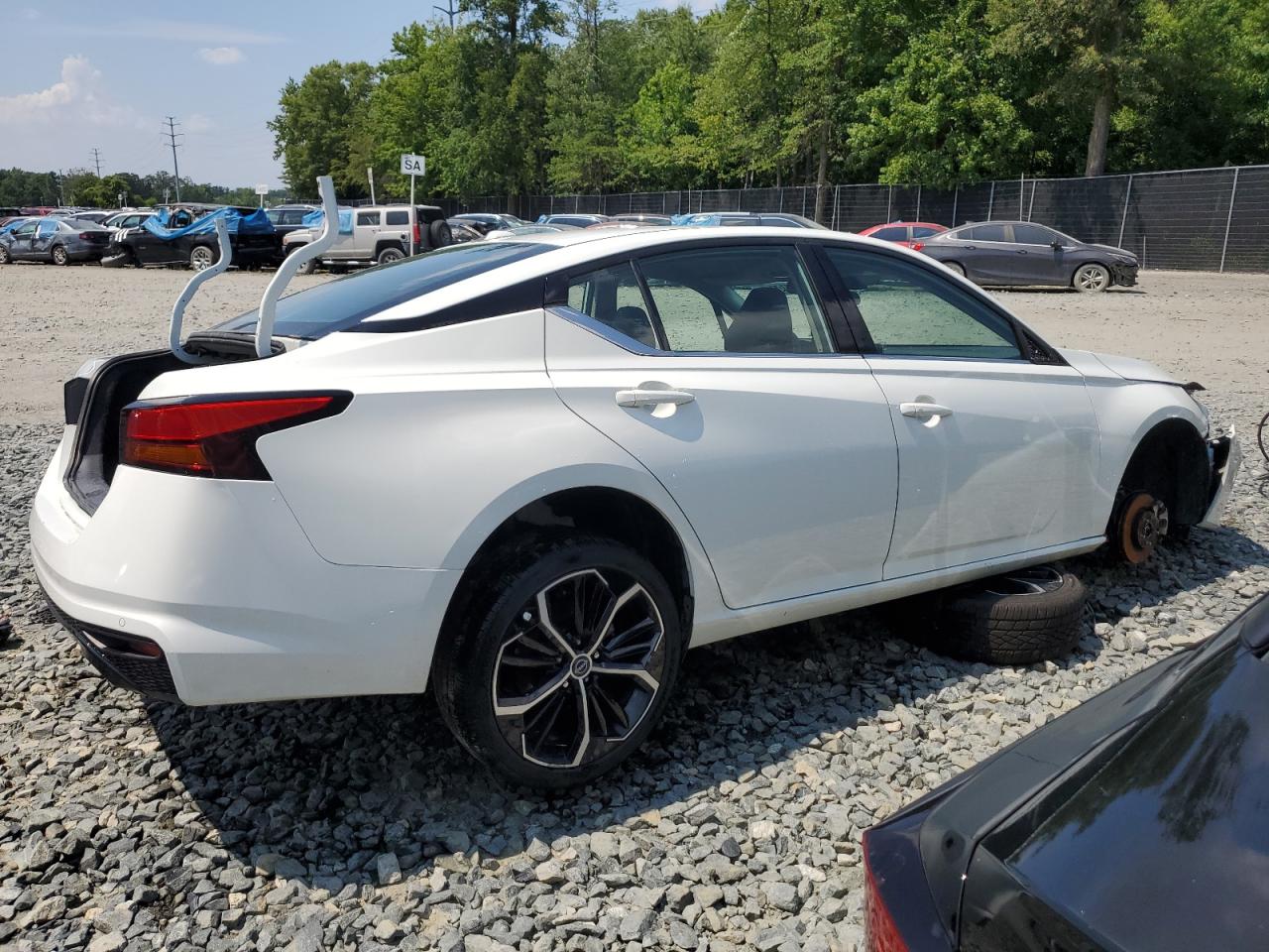 2023 Nissan Altima Sr vin: 1N4BL4CV9PN344282