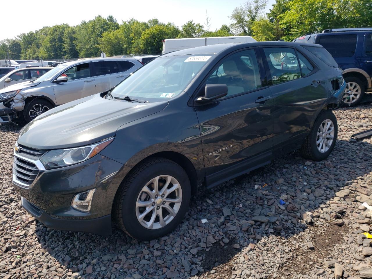 2019 Chevrolet Equinox Ls vin: 3GNAXHEV0KS635581