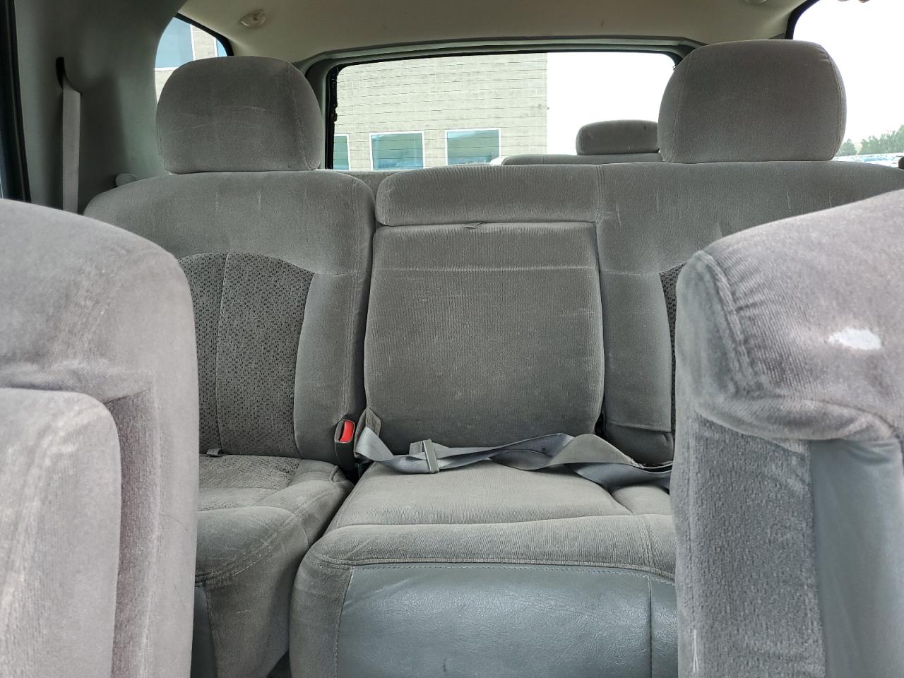 1GNEK13T51J105356 2001 Chevrolet Tahoe K1500