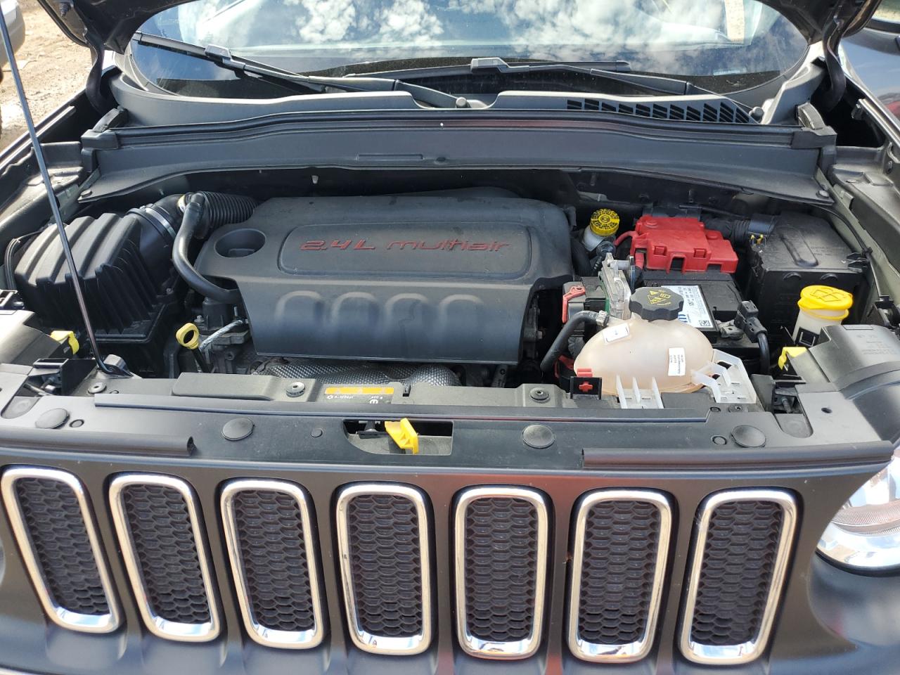 ZACCJBAB0JPH93608 2018 Jeep Renegade Sport