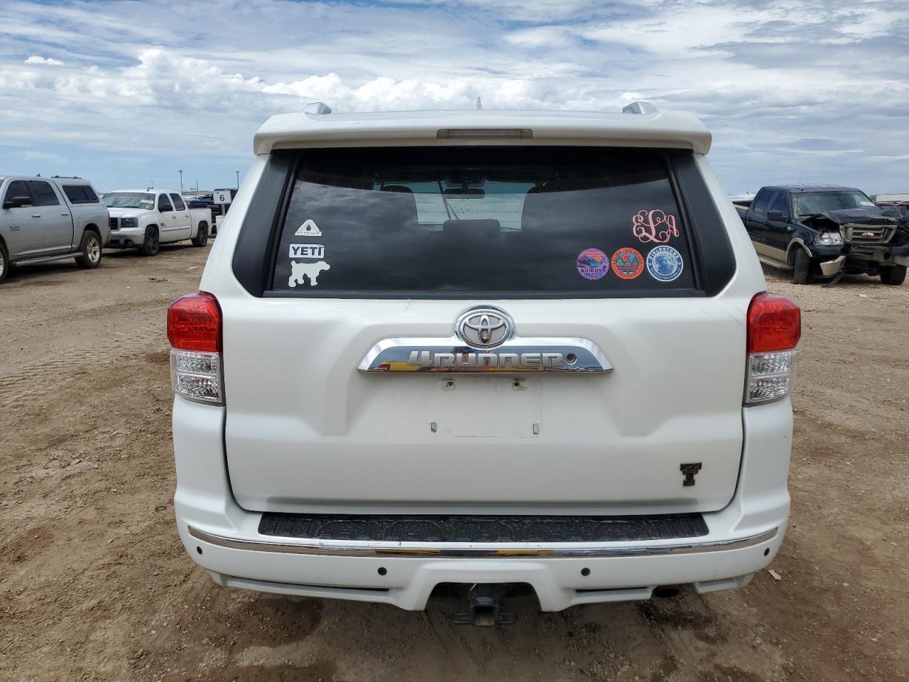 JTEBU5JRXB5066550 2011 Toyota 4Runner Sr5