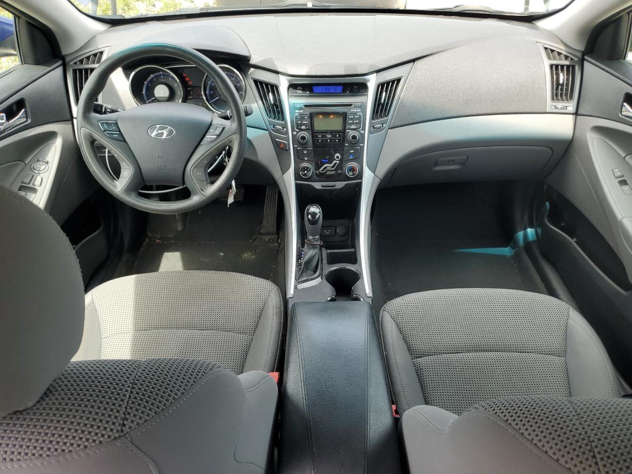 5NPEB4AC2BH255125 2011 Hyundai Sonata Gls