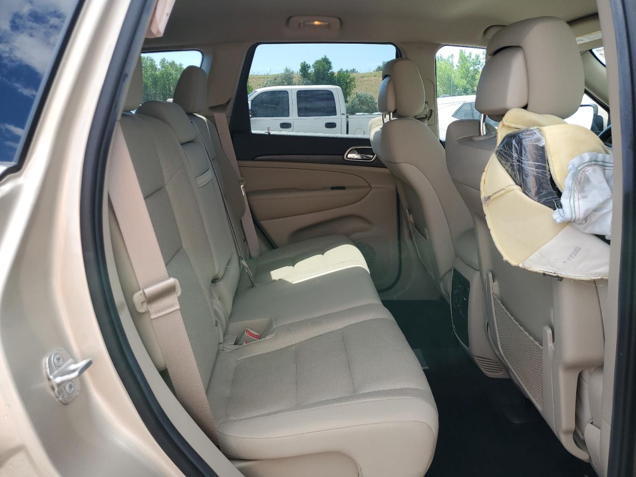 1C4RJFAG0EC421581 2014 Jeep Grand Cherokee Laredo