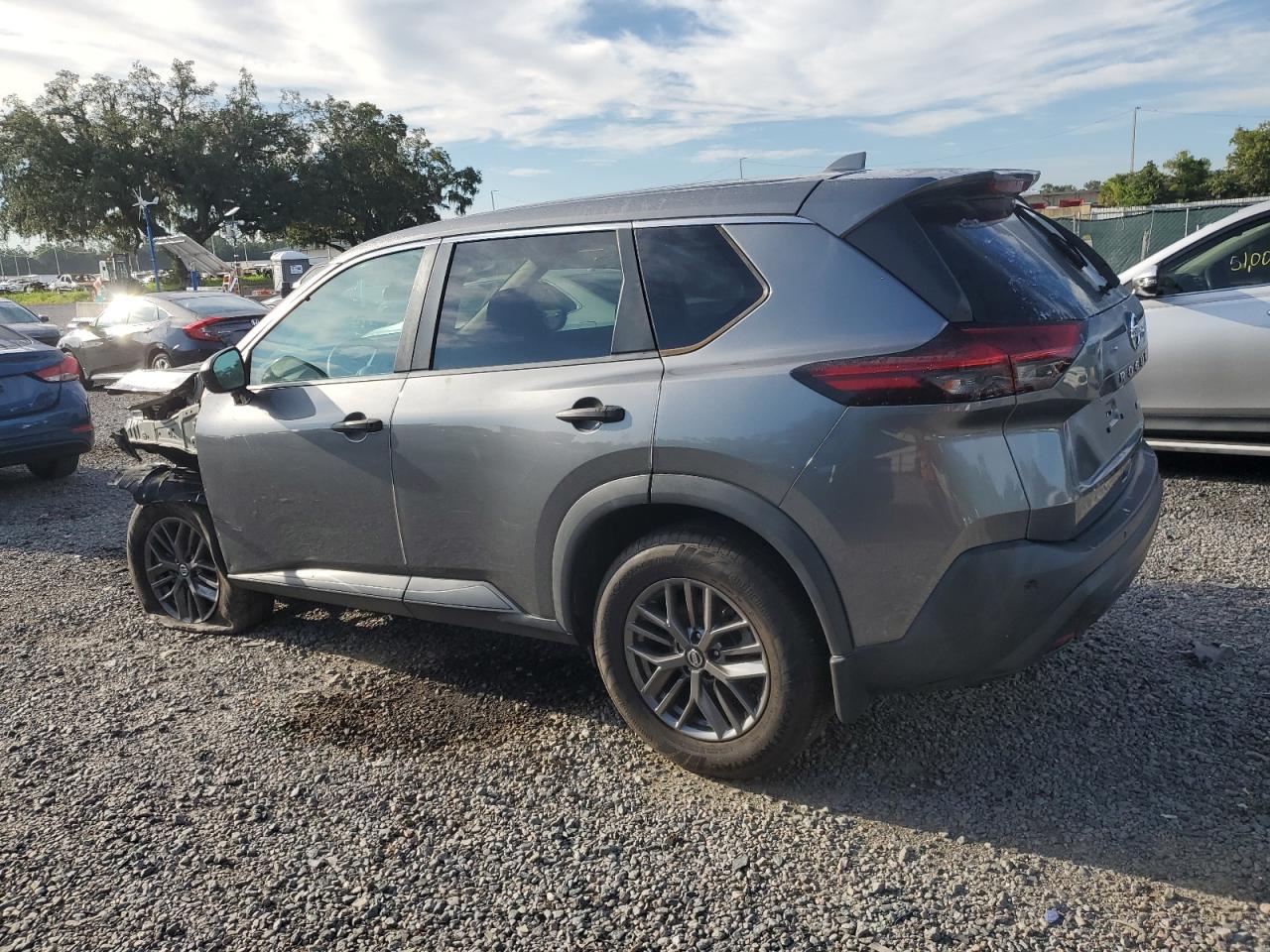 2021 Nissan Rogue S vin: 5N1AT3AB5MC737367