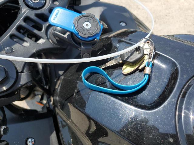 2023 YAMAHA YZFR3 A MH3RH18Y7PK012386