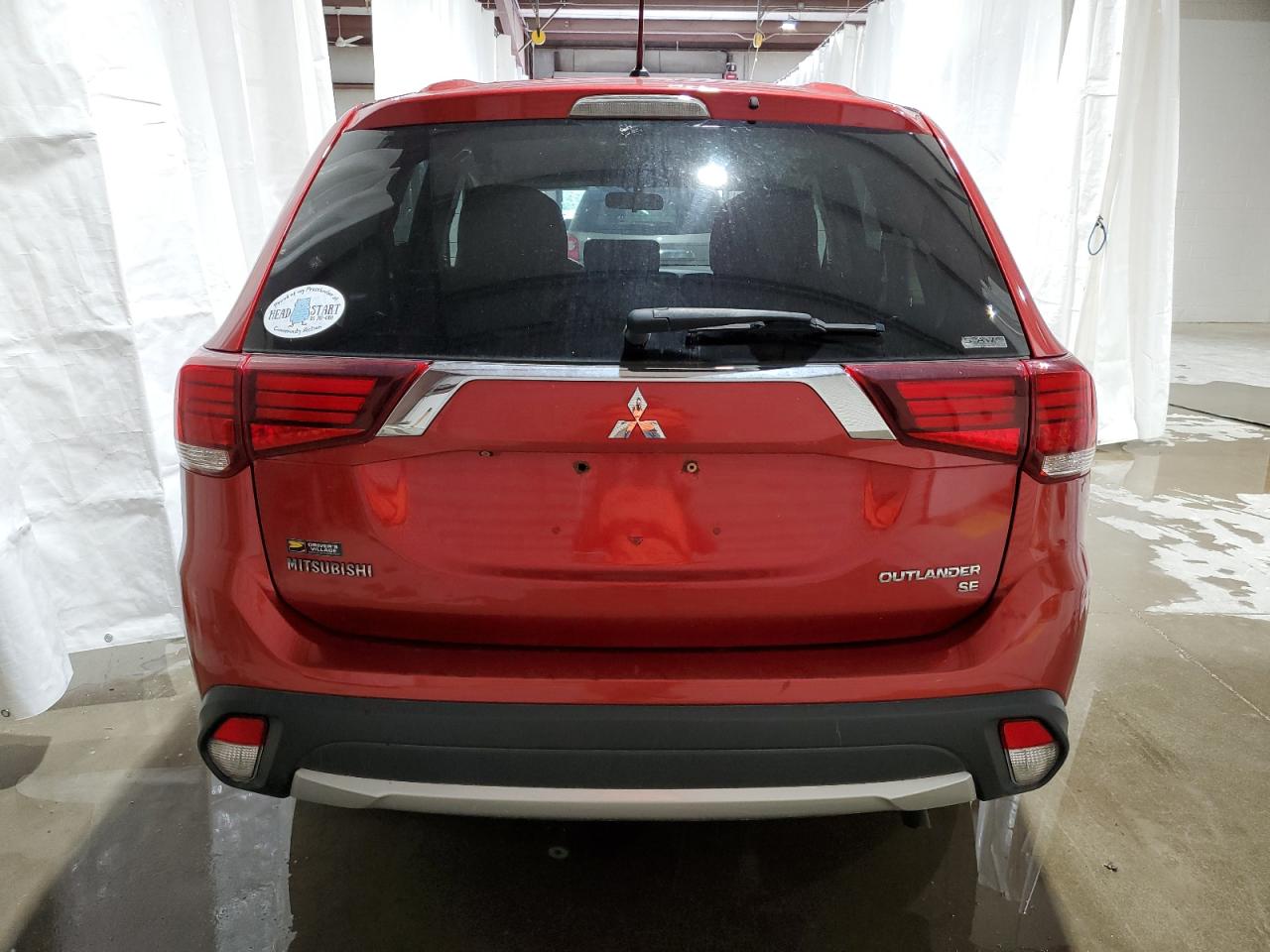 JA4AZ3A3XGZ003928 2016 Mitsubishi Outlander Se