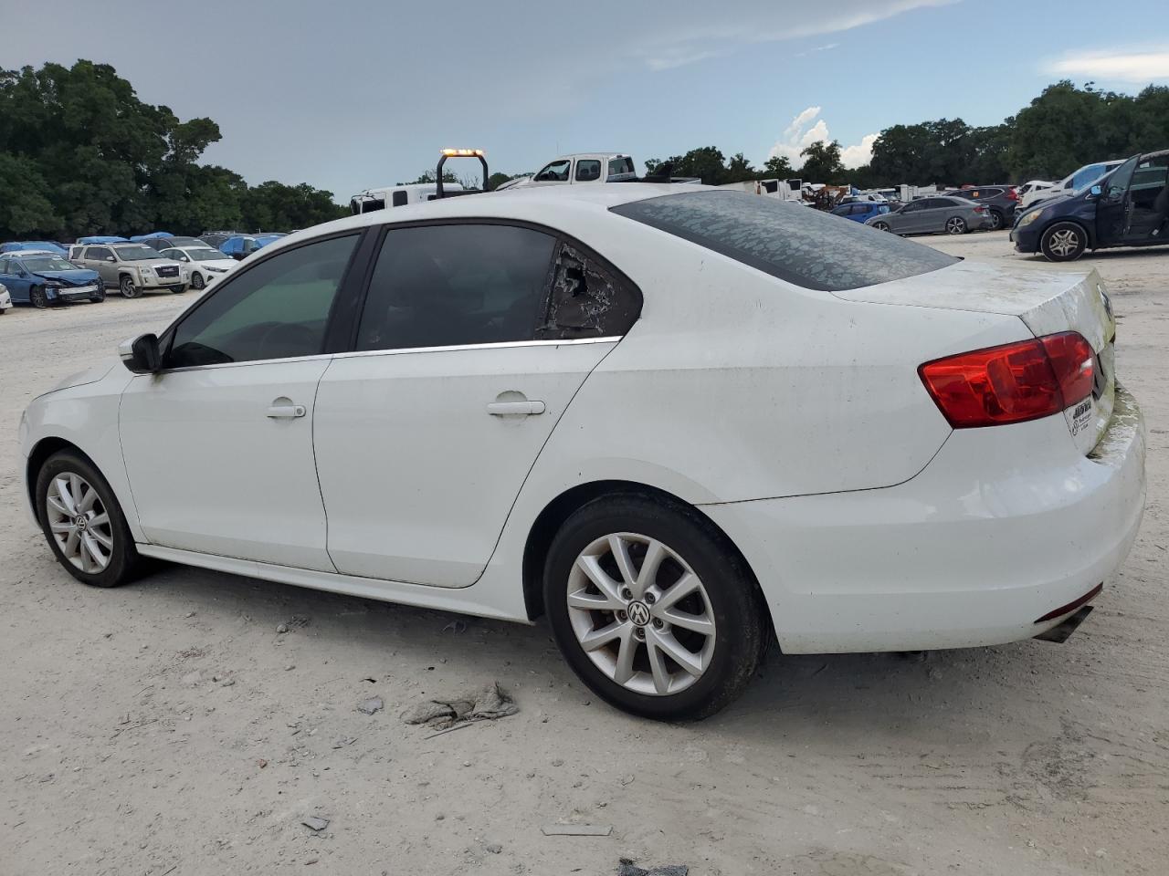 3VWD17AJ3EM407780 2014 Volkswagen Jetta Se