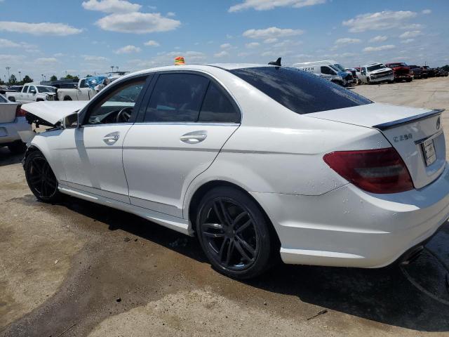 VIN WDDGF4HB1DR243172 2013 Mercedes-Benz C-Class, 250 no.2